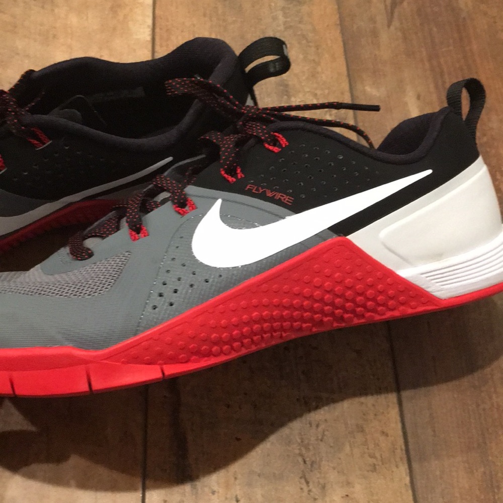 Nike Metcon 1 Size 9 - worn only once